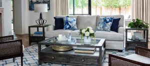 0730_clean_fabric_sofa_featured