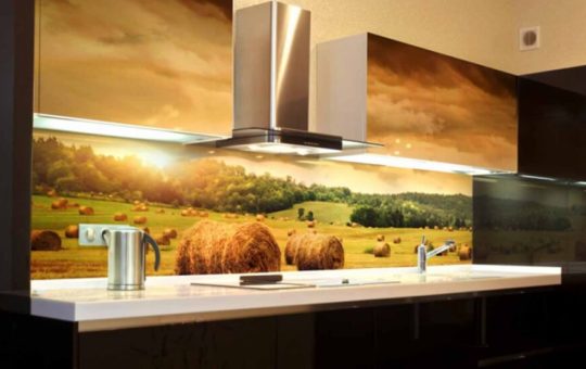 Right Kitchen Splashbacks