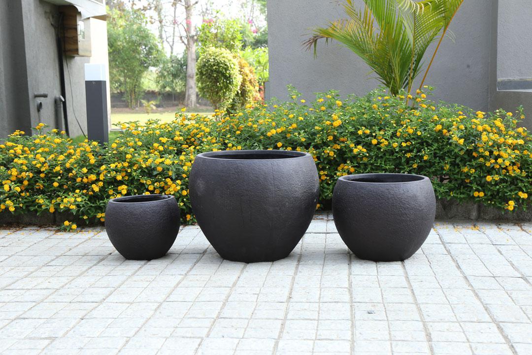 Durable Planter Pots Designed For Large Outdoor